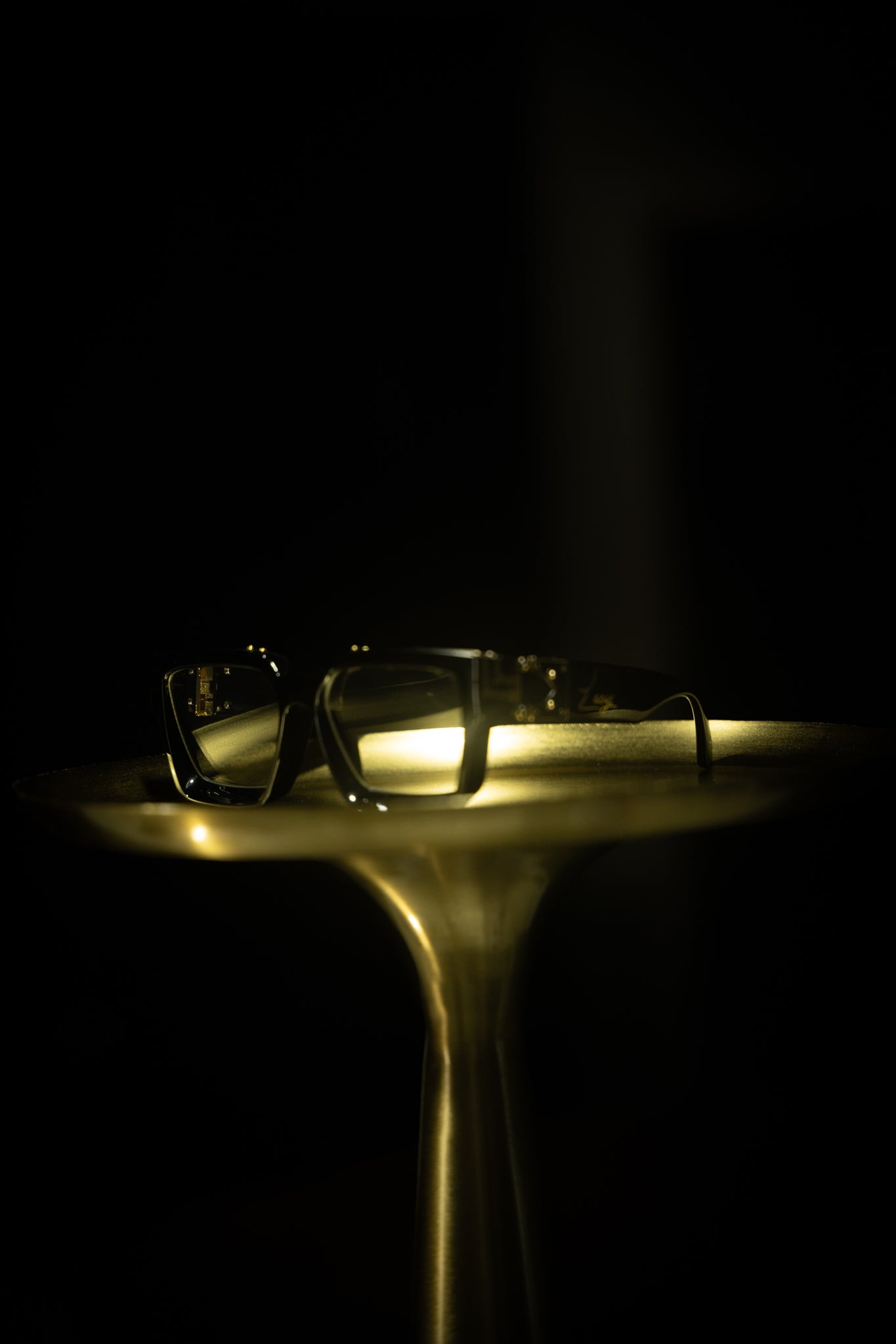 Classy square frames